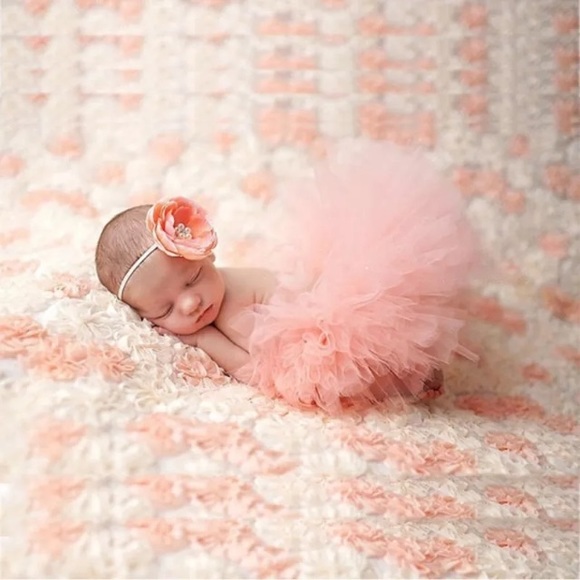 Baby Girl’s Tutu & Bow Set 0-6mo - Picture 2 of 2
